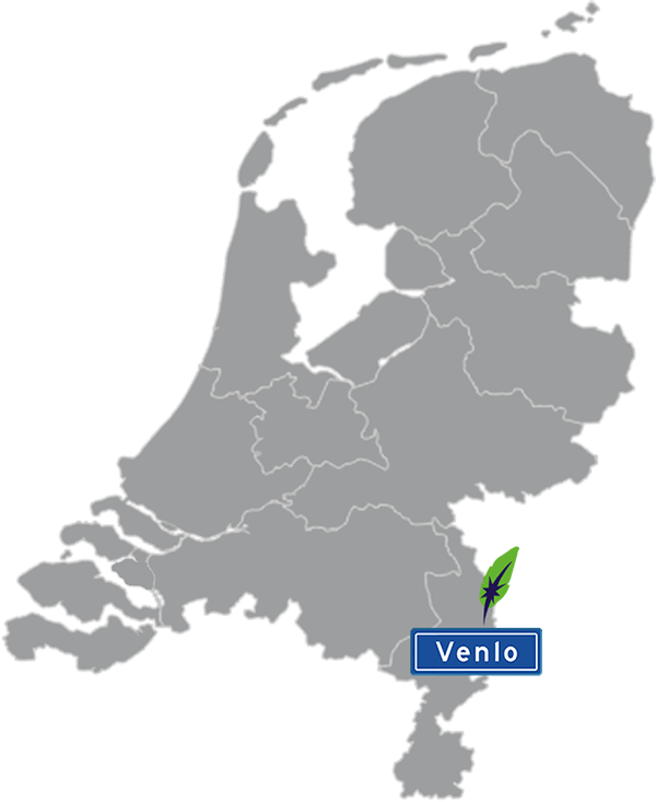 Grijze kaart van Nederland met Venlo aangegeven voor maatwerk taalcursus Spaans zakelijk - blauw plaatsnaambord met witte letters en Dagnall veer - transparante achtergrond - 600 * 733 pixels